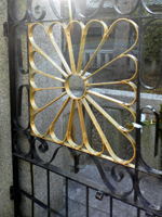 �Z�g�s�{ �e�̌��