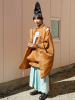 ���{�������A�z�t