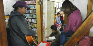 ���C�u���t