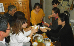 ���j�̃e�[���X�[�v