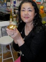 ���u �U����