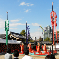 ���y �뗺��