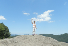 ���q�� �h���R