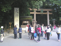 ��_�_�Ђ̒���