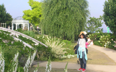 �C���O���b�V���K�[�f��