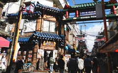 ����R���A�^�E��