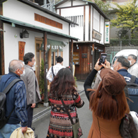 �������Ȃ��{��