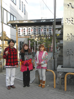 �Q����s ����_��